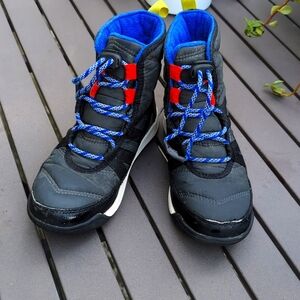 Sorel kids waterproof boots Size 2